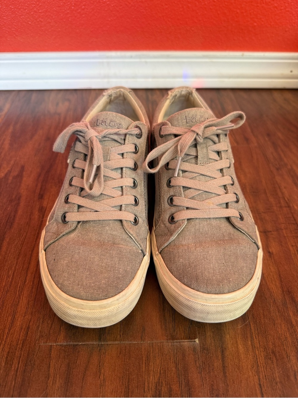 Taos Footwear Gray Canvas Sneakers